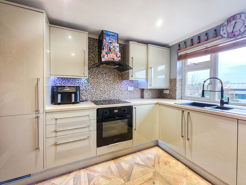 Queensmead Road Loudwater